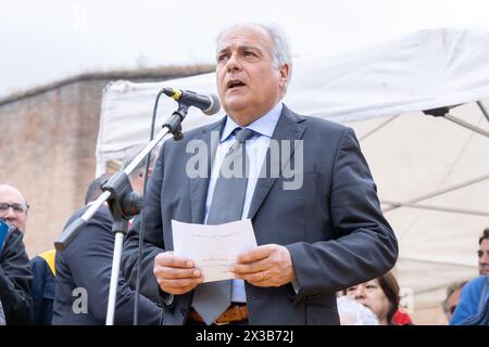 Rome, Italy. 25th Apr, 2024. Roberto Salis, the father of Ilaria Salis, the Italian woman detained in prison in Hungary, speaks from the stage at Porta San Paolo in Rome, on the occasion of Liberation Day (Credit Image: © Matteo Nardone/Pacific Press via ZUMA Press Wire) EDITORIAL USAGE ONLY! Not for Commercial USAGE! Stock Photo