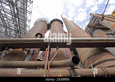 Hot blast stove in the sinter plant with pipework, view upwards, chimney, open, pipe, UNESCO Voelklingen Ironworks, Voelklingen, Saarland, Germany Stock Photo