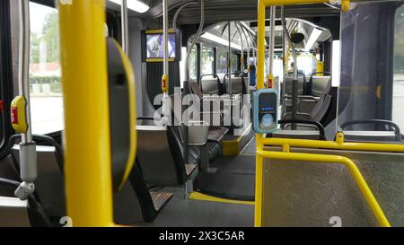 Los Angeles, California, USA 25th April 2024 Empty Metro City Bus on April 25, 2024 in Los Angeles, California, USA. Photo by Barry King/Alamy Stock Photo Stock Photo