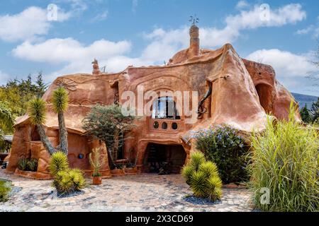 Casa Terracota, magical place, architecture and design, as well as other arts and crafts, come together. House made of clay Villa de Leyva, Boyaca dep Stock Photo