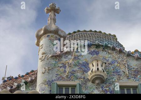 Fassade, Casa Batllo, Appartmenthaus von Antoni Gaudi, Passeig de Gracia, Barcelona, Katalonien, Spanien Stock Photo