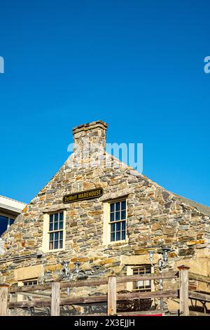 DeWolf Tavern, DeWolf Warehouse Building, Thames Street, Bristol, RI Stock Photo