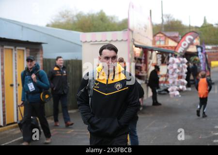 Castleford, UK. 26th Apr, 2024. New signing Tex Hoy arrives for the game *** during the Super League match between Castleford Tigers and London Broncos at the Mend-A-Hose Jungle, Castleford, UK on 26 April 2024. Photo by Simon Hall. Editorial use only, license required for commercial use. No use in betting, games or a single club/league/player publications. Credit: UK Sports Pics Ltd/Alamy Live News Stock Photo