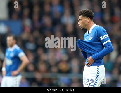 Goodison Park, Liverpool, UK. 27th Apr, 2024. Premier League Football, Everton versus Brentford; Ben Godfrey of Everton Credit: Action Plus Sports/Alamy Live News Stock Photo