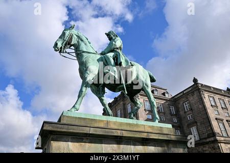 Copenhagen, Denmark - Jul 18, 2023: Equestrian statue of Christian IX near Christiansborg Palace Christiansborg Slot), Copenhagen, Denmark. Stock Photo