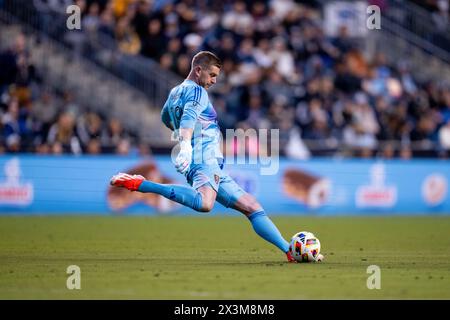 Chester, Pennsylvania, USA. 27th Apr, 2024. Real Salt Lake Goalie Zac MacMath (18) kicks the ball during the first half of an MLS match against the Philadelphia Union at Subaru Park in Chester, Pennsylvania. Kyle Rodden/CSM/Alamy Live News Stock Photo