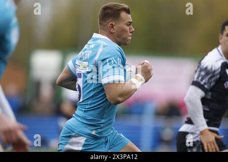 Newcastle, UK. 05th Jan, 2024. Joe Carpenter of Sale Sharks breaks during the Gallagher Premiership match between Newcastle Falcons and Sale Sharks at Kingston Park, Newcastle on Sunday 28th April 2024. (Photo: Chris Lishman | MI News) Credit: MI News & Sport /Alamy Live News Stock Photo