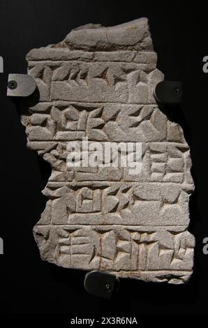 Slab with cuneiform inscription. Reign of Sargon II of Assyria (721-705 BCE). Calcie alabaster. From Khorsabad, Palace of Sargon II. Archaelogical Mus Stock Photo