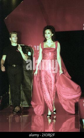 Marie Helvin Modelling On Catwalk At Canon Designs For Life Fashion marie-helvin-modelling-on-catwalk-at-canon-designs-for-life-fashion