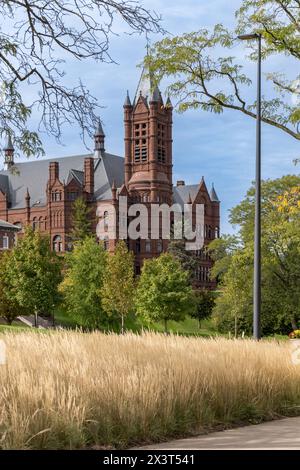 Crouse College is home to the College of Visual and Performing Arts on the Syracuse University campus in Central New York. Stock Photo