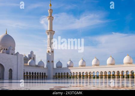 Sheikh Zayed Grand Mosque in Abu Dhabi panoramic view. Abu Dhabi, United Arab Emirates, great and wonderful white mosque of Sheikh Zayed Stock Photo