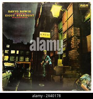 LP cover of The Rise and Fall of Ziggy Stardust and the Spiders from Mars, the fifth studio album by David Bowie, which was released in 1972 Stock Photo