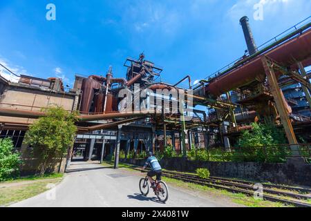 Europe, Germany. North Rhine-Westphalia. Duisburg. Landscaped park Duisburg North: Landschaftspark Duisburg-Nord, built on an industrial wasteland in Stock Photo