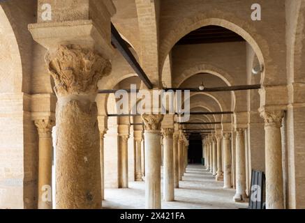 Corridor with arched colonnade in Mosque of Uqba in Kairouan Stock Photo