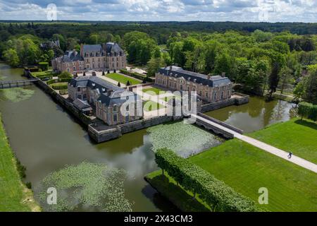 (240430) -- ORLEANS, April 30, 2024 (Xinhua) -- An aerial drone photo taken on April 28, 2024 shows the view of La Ferte Saint-Aubin Castle in Loire Valley, France. The chateaux of the Loire Valley are part of the architectural heritage of the historic towns of Amboise, Angers, Blois, Chinon, Montsoreau, Orleans, Saumur, and Tours along the river Loire in France. They illustrate Renaissance ideals of design in France. (Xinhua/Meng Dingbo) Stock Photo
