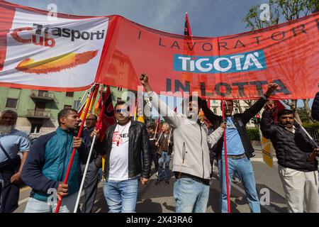 Milano, Italia. 30th Apr, 2024. Corteo dei lavoratori del sindacato Cub di Tigotà contro licenziamenti e chiusura del magazzino di Broni da Via Taramelli alla sede della Regione Lombardia - Cronaca - Milano, Italia - Martedì, 30 Aprile 2024 (foto Stefano Porta/LaPresse) Procession of Tigotà workers against layoffs and closure of the Broni warehouse from Via Taramelli to the headquarters of the Lombardy Region - News - Milano, Italy - Tuesday, April 30, 2024 (photo Stefano Porta/LaPresse) Credit: LaPresse/Alamy Live News Stock Photo