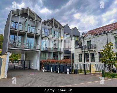 Joinville-le-Pont, France, Paris Suburb, Modern Architecture, Retirement Home, Apartment Complex, 'Residence La Vallée de la Marne » EHPAD ORPEA, Stock Photo