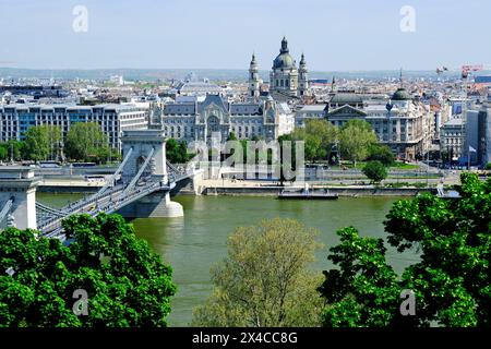 (240502) -- BUDAPEST, May 2, 2024 (Xinhua) -- This photo taken on April 13, 2024 shows the city view of Budapest, Hungary. (Xinhua/Zheng Kaijun) Stock Photo