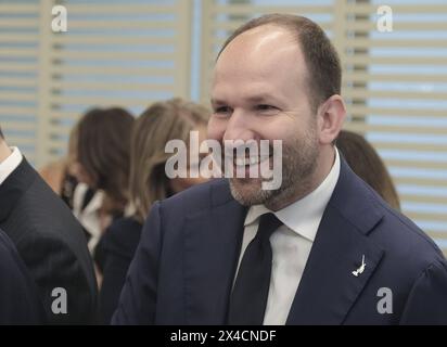 News - presentation of the party leaga candidates in naples for the european elections 2024 Gianpiero Zinzi Deputy of the Italian Republic during the presentation of the party leaga candidates in naples for the european elections 2024 Napoli Napoli Italy Copyright: xAntonioxBalascox/xLiveMediax LPN 1334903 Stock Photo