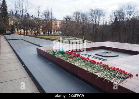 Eternal flame, constantly burning fire, a symbol of memory Stock Photo ...