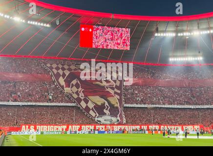 FCB fans with choreo for Franz Beckenbauer in the semi final match   FC BAYERN MUENCHEN - REAL MADRID 2-2 of football UEFA Champions League in season 2023/2024 in Munich, Apr 30, 2024.  Halbfinale,, FCB, München © Peter Schatz / Alamy Live News Stock Photo