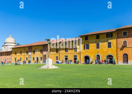 Colorful building at the Piazza del Duomo in Pisa, Italy Stock Photo