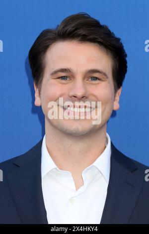 May 2, 2024, Los Angeles, Ca, USA: LOS ANGELES - MAY 2: Jason Ritter at the CBS Fall Preview Party at the Paramount Studios on May 2, 2024 in Los Angeles, CA (Credit Image: © Kay Blake/ZUMA Press Wire) EDITORIAL USAGE ONLY! Not for Commercial USAGE! Stock Photo