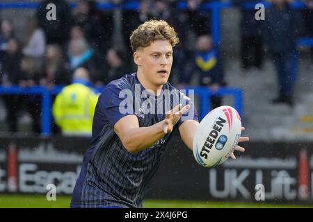 Warrington, UK. 31st Aug, 2023. Aaron Lindop of Warrington Wolves warms up before the Betfred Super League Round 10 match Warrington Wolves vs Hull FC at Halliwell Jones Stadium, Warrington, United Kingdom, 3rd May 2024 (Photo by Steve Flynn/News Images) in Warrington, United Kingdom on 8/31/2023. (Photo by Steve Flynn/News Images/Sipa USA) Credit: Sipa USA/Alamy Live News Stock Photo