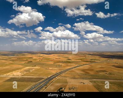 Aerial view of fields in La Mancha in summer near Manzanares (Ciudad Real, Castilla La Mancha, Spain) ESP: Vista aérea de campos en La Mancha, España Stock Photo