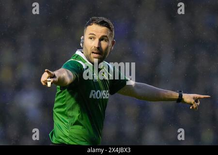 Warrington, UK. 31st Aug, 2023. Referee Liam Moore signals during the Betfred Super League Round 10 match Warrington Wolves vs Hull FC at Halliwell Jones Stadium, Warrington, United Kingdom, 3rd May 2024 (Photo by Steve Flynn/News Images) in Warrington, United Kingdom on 8/31/2023. (Photo by Steve Flynn/News Images/Sipa USA) Credit: Sipa USA/Alamy Live News Stock Photo