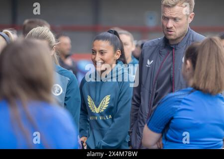 Crawley, UK. 04th May, 2024. Crawley, England, May 4th 2024: Mayumi Pacheco (33 Aston Villa) ahead of the Barclays Womens Super League game between Brighton and Aston Villa at Broadfield Stadium, Crawley. (Tom Phillips/SPP) Credit: SPP Sport Press Photo. /Alamy Live News Stock Photo