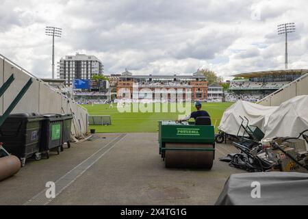 London. 4th May 2024. General view of the stadium as the pitch roller prepares for the break in play during the second day of the County Championship Stock Photo