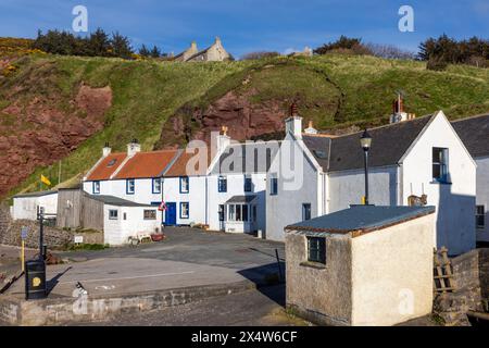 Pennan, a tiny Aberdeenshire fishing village in the North East of Scotland near Fraserburgh, with traditional cottages. Stock Photo