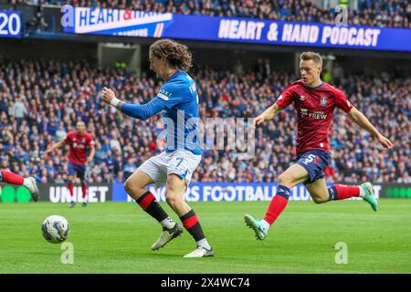 Glasgow, UK. 05th May, 2024. Rangers FC play Kilmarnock FC in the Scottish Premiership match at Ibrox Stadium, Rangers home ground, in Glasgow, Scotland, UK. The game is important for both teams. If Rangers win they remain 3 point behind Celtic in the league, and if Kilmarnock win, they move closer to qualifying for playing in European competitions. Credit: Findlay/Alamy Live News Stock Photo