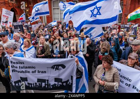 Qatar Embassy, London, UK. 5th May 2024. A rally outside the Qatar Embassy to demand the immediate release of Israeli hostages held by Hamas for 212 days and urge Qatar to fulfill its responsibilities to bring an end to this unbearable situation. Photo by Amanda Rose/Alamy Live News Stock Photo