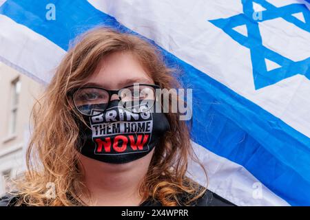 Qatar Embassy, London, UK. 5th May 2024. A rally outside the Qatar Embassy to demand the immediate release of Israeli hostages held by Hamas for 212 days and urge Qatar to fulfill its responsibilities to bring an end to this unbearable situation. Photo by Amanda Rose/Alamy Live News Stock Photo