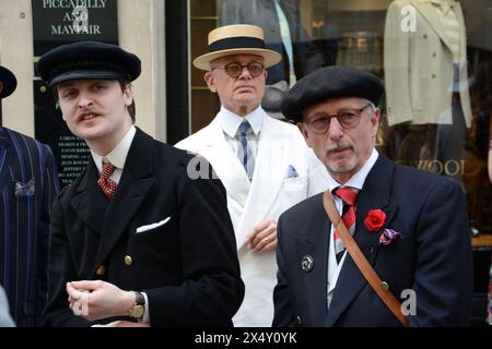 The Fourth Grand Flaneur Walk – Sunday 5th May, 2024, commenced at midday by the statue of Beau Brummell on Jermyn Street, London W1. Stock Photo