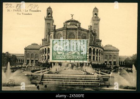 geography / travel, France, Paris, the palace of exhibition The Trocadero, postcard, ARTIST'S COPYRIGHT HAS NOT TO BE CLEARED Stock Photo