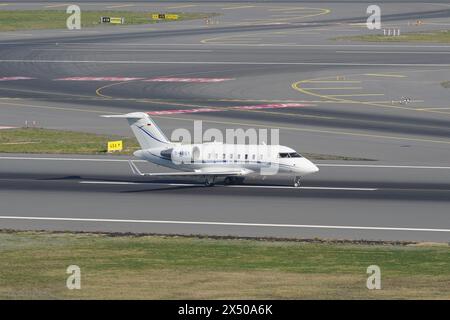 ISTANBUL, TURKIYE - NOVEMBER 05, 2022: ImperialJet Bombardier Challenger 605 (5863) landing to Istanbul International Airport Stock Photo