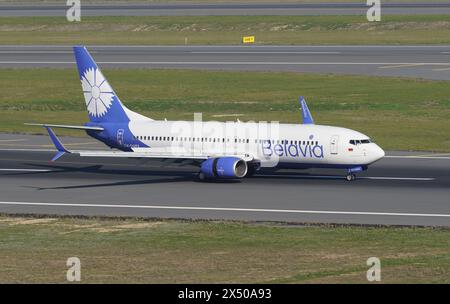 ISTANBUL, TURKIYE - NOVEMBER 05, 2022: Belavia Boeing 737-8K5 (35139) landing to Istanbul International Airport Stock Photo