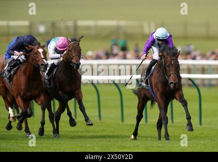 File photo dated 30-09-2023 of Ghostwriter (right). They often say fourth in the Guineas, first in the Derby - and Clive Cox hopes that rings true for the French equivalent as well, as he eyes a trip to Chantilly for Ghostwriter following his fine effort in the 2000 Guineas. Issue date: Monday May 6, 2024. Stock Photo