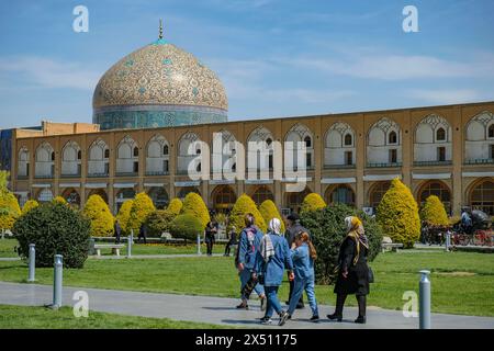 Isfahan, Iran - March 30, 2024: The Sheikh Lotfollah Mosque is located in Naghsh-e Jahan Square in Isfahan, Iran. Stock Photo