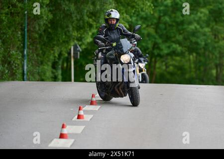 In Essen fand auf dem Verkehrsübungsplatz in Frillendorf ein Fahrsicherheitstraining für Motoradfahrer / innen statt. Organisiert wird dieses Training Stock Photo