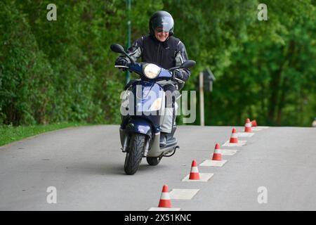 In Essen fand auf dem Verkehrsübungsplatz in Frillendorf ein Fahrsicherheitstraining für Motoradfahrer / innen statt. Organisiert wird dieses Training Stock Photo