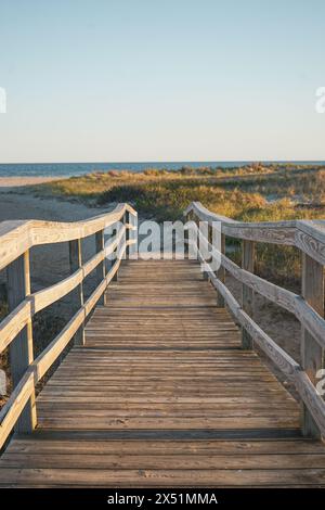 Ridgevale Beach Bridge at Chatham, Cape Cod Stock Photo - Alamy
