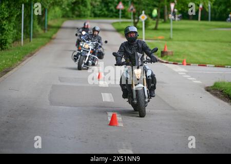 In Essen fand auf dem Verkehrsübungsplatz in Frillendorf ein Fahrsicherheitstraining für Motoradfahrer / innen statt. Organisiert wird dieses Training Stock Photo