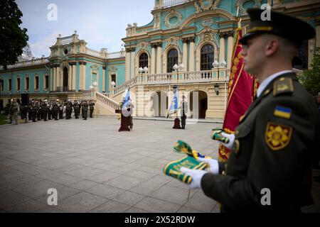 Kyiv, Ukraine. 06th May, 2024. Ukrainian President Volodymyr Zelenskyy delivers remarks military during Infantry Day celebrations on Constitution Square, May 6, 2024, in Kyiv, Ukraine. Credit: Ukraine Presidency/Ukrainian Presidential Press Office/Alamy Live News Stock Photo