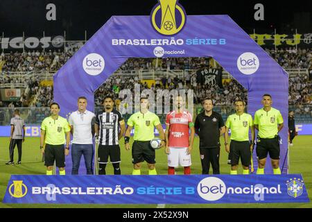 Fortaleza, Brazil. 06th May, 2024. CE - FORTALEZA - 05/06/2024 - BRASILEIRO B 2024, CEARA x CRB - The referee during the match between Ceara and CRB at the Presidente Vargas stadium (CE) for the Brazilian B 2024 championship. Photo: Lucas Emanuel/AGIF Credit: AGIF/Alamy Live News Stock Photo