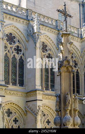 BURGOS, SPAIN - JUNE 8, 2014: Cloister of the Gothic cathedral of Burgos, Castile and Leon, Spain Stock Photo