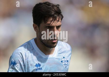 Modena, Italy. 5th May, 2024. Simone Verdi of Como during the Serie B match at Stadio Alberto Braglia, Modena. Picture credit should read: Jonathan Moscrop/Sportimage Credit: Sportimage Ltd/Alamy Live News Stock Photo